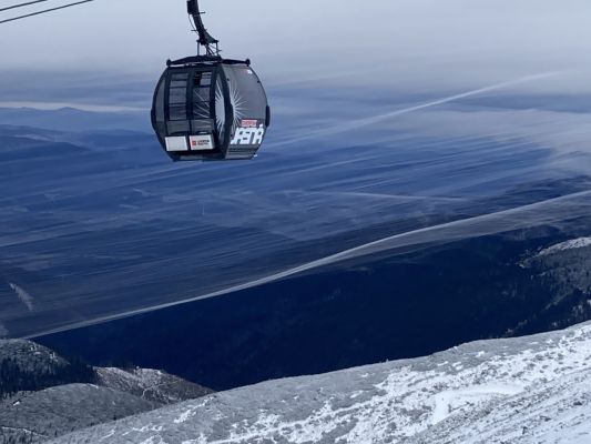 závoje pred nastupujúcou zmenou počasia