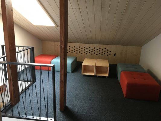 Mini spoločenská časť